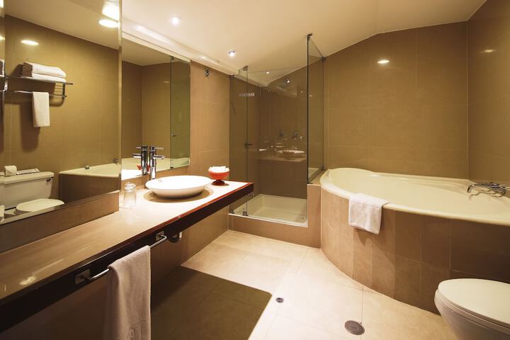 Clean Restrooms