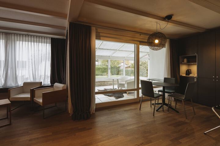 Room 29 of 76