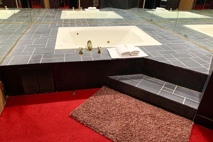 2 Queen Beds (78 of 99)