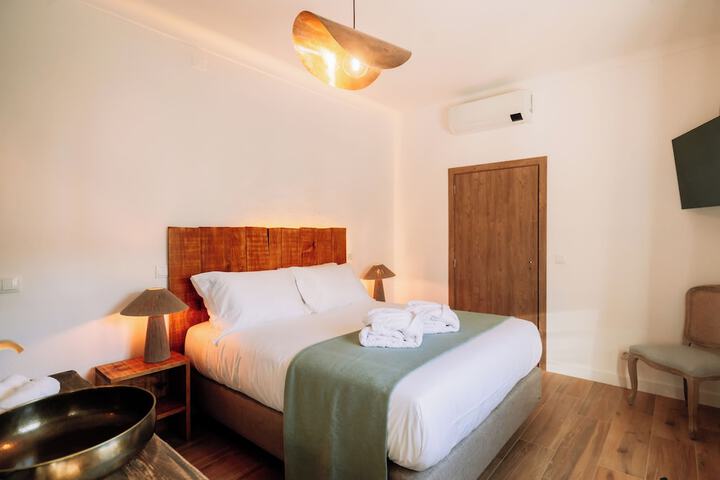Room 2 of 45