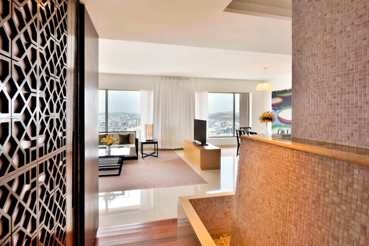 Room 22 of 117