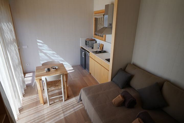 Room 5 of 24