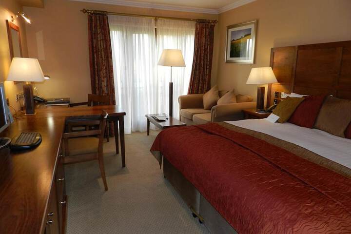 Room 12 of 54