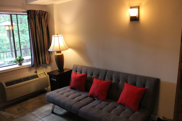 Room 78 of 219