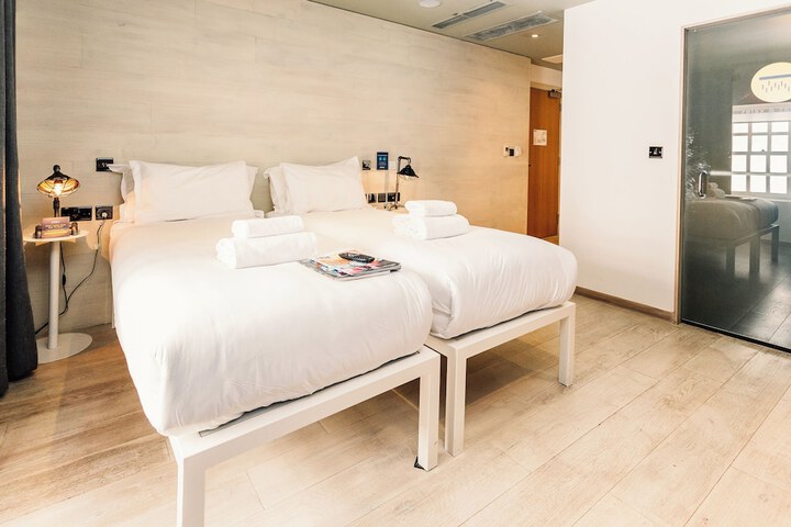 Room 41 of 112
