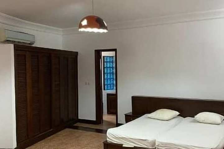 Room 3 of 12