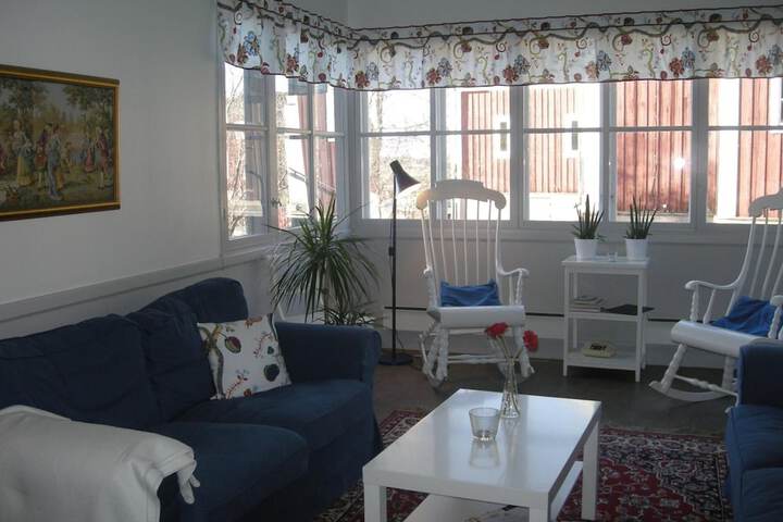 Room 15 of 53