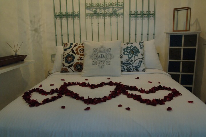 Room 28 of 97