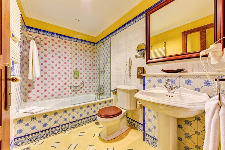 Room 20 of 61