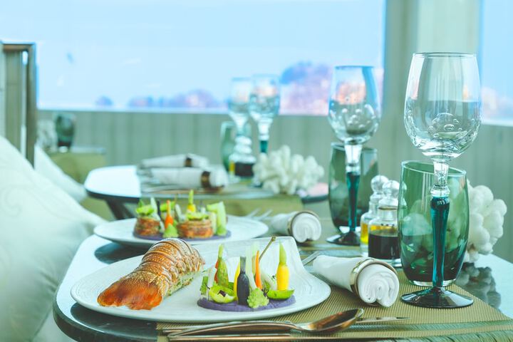 Dining 86 of 149