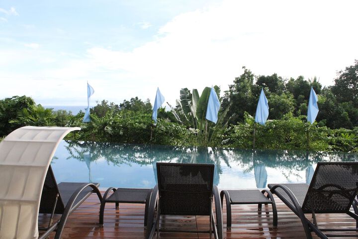 Sundeck 144 of 159