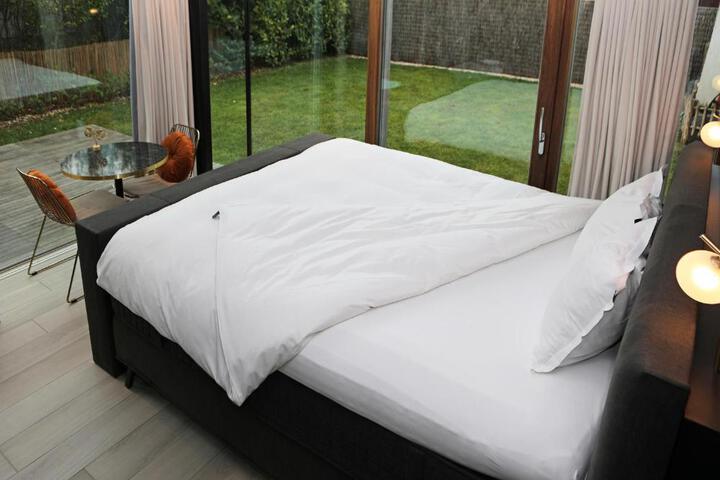 General 83 of 100
