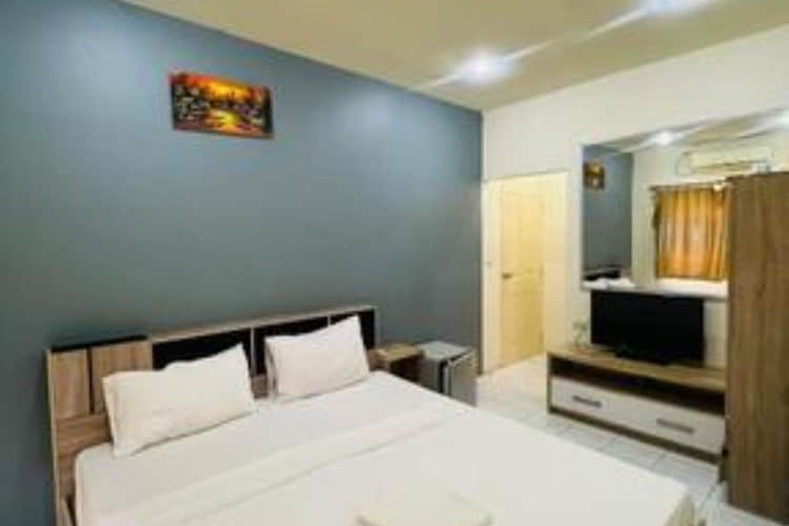 Room 10 of 53