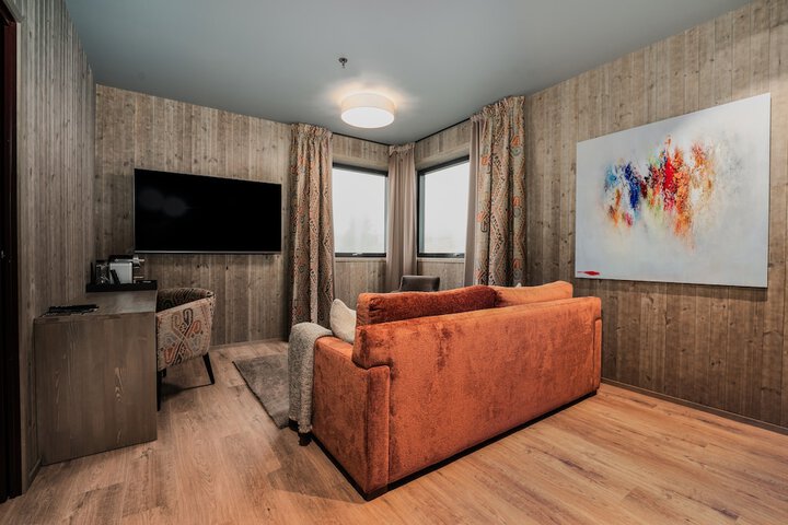 Room 16 of 84