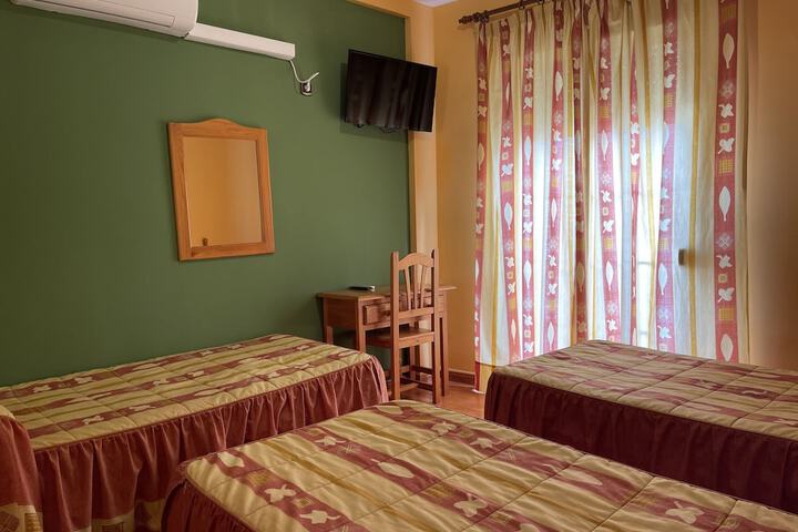 Room 4 of 46