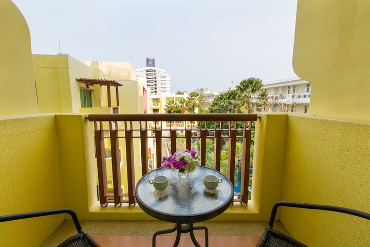 Terrace/Patio 23 of 38