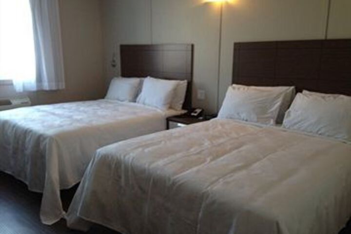 Room 5 of 7