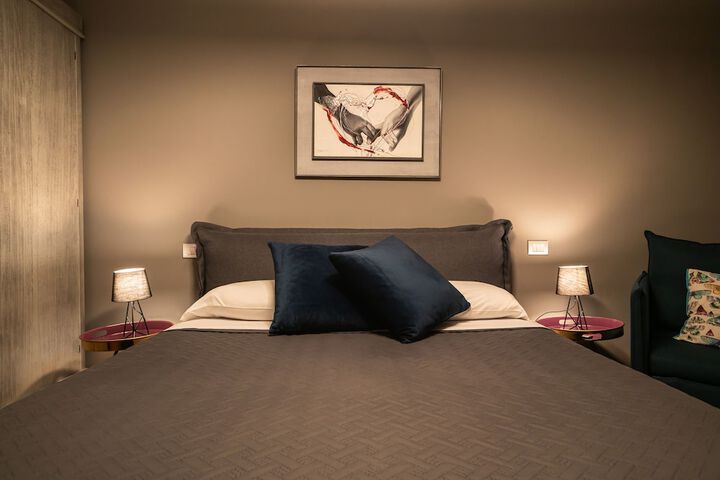 Room 30 of 46