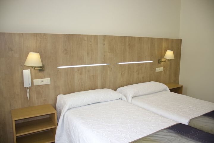 Room 46 of 136