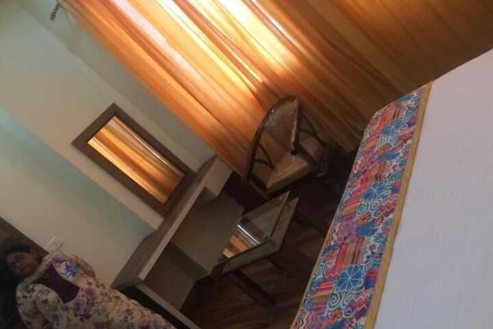 Room 10 of 41