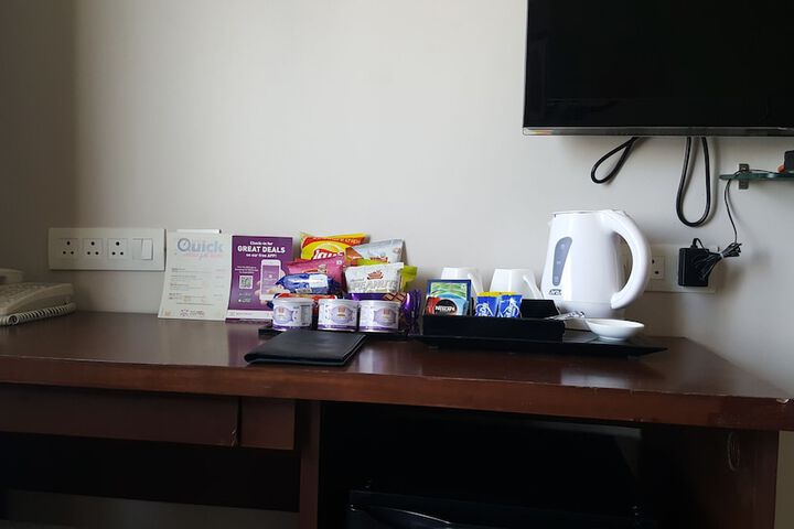 Room 16 of 52