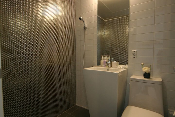 Room 30 of 52