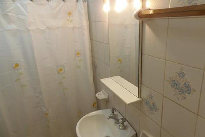 Room 19 of 24