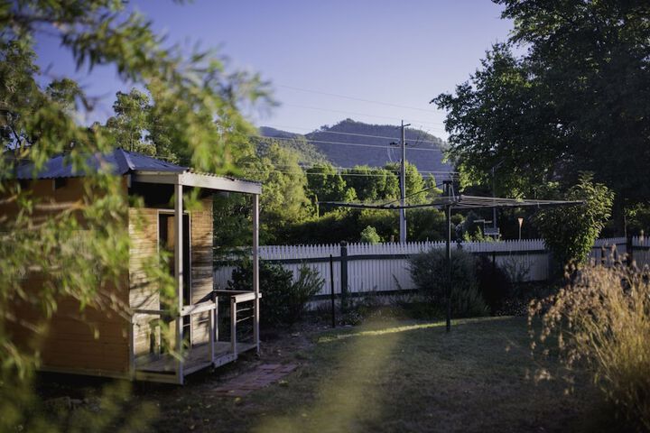 Hotel Exterior 14 of 17