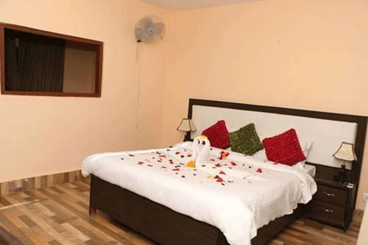 Room 6 of 57