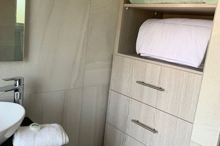 Room 67 of 117