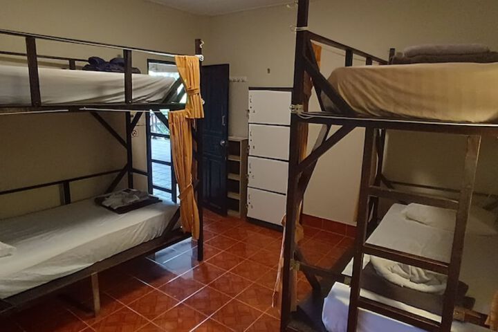 Room 26 of 53