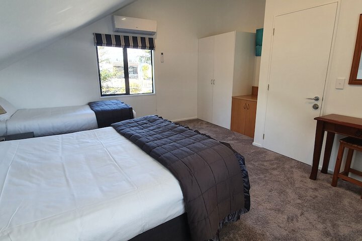 Room 17 of 59