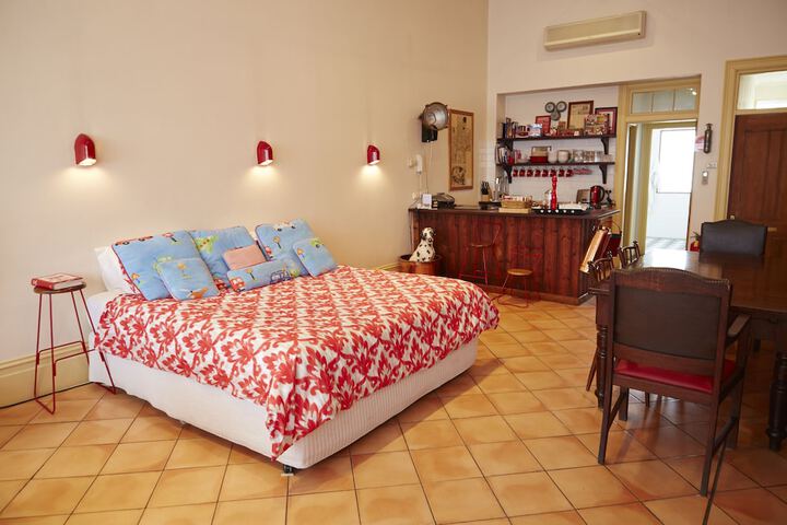 Room 3 of 56