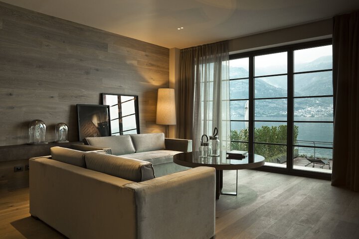 Room 95 of 156