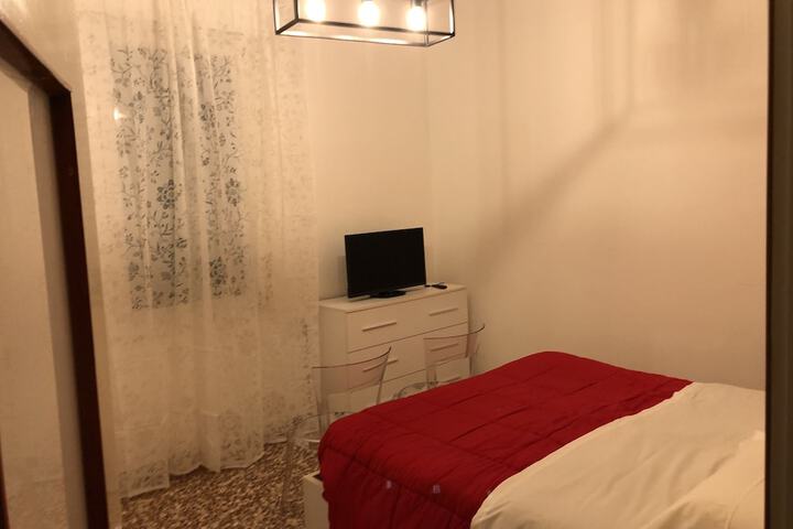 Room 12 of 43