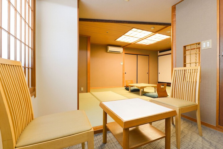 Room 29 of 66