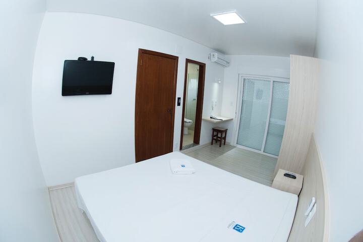 Room 7 of 38