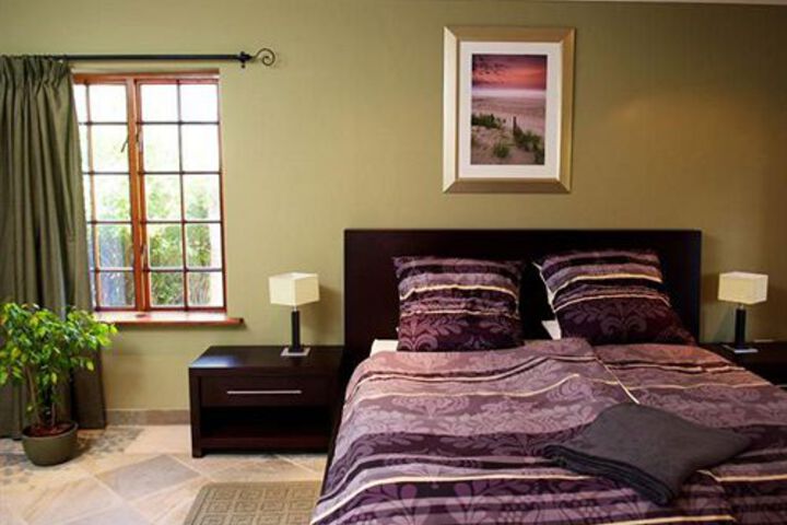 Room 9 of 43