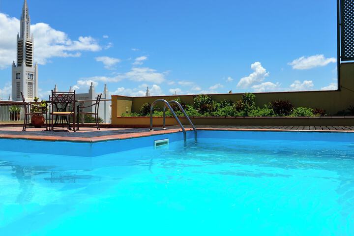 Pool 70 of 276