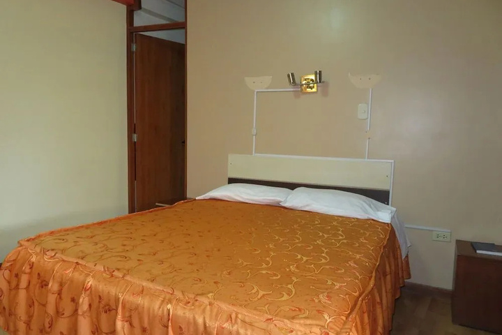 Room 3 of 19