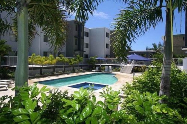 Hotel with Pool