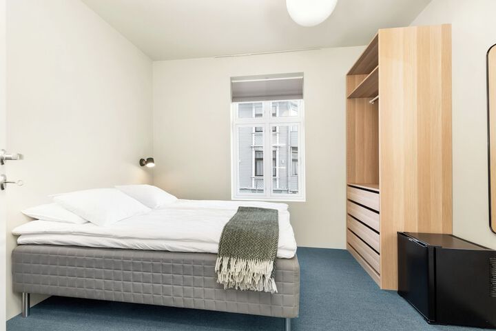 Room 10 of 57