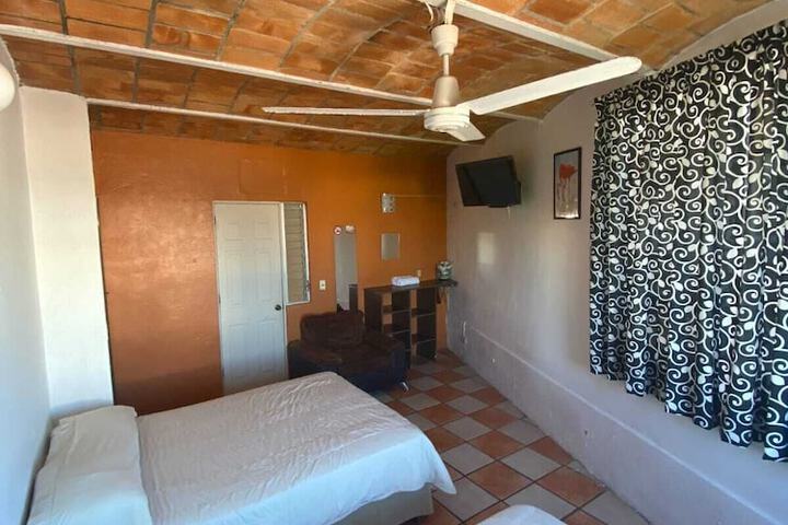 Room 9 of 70