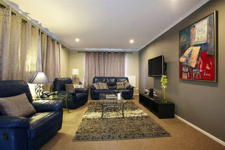 Room 10 of 15