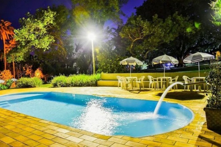 Pool 8 of 31
