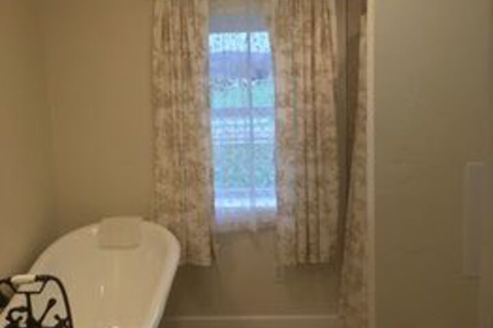 Room 7 of 53