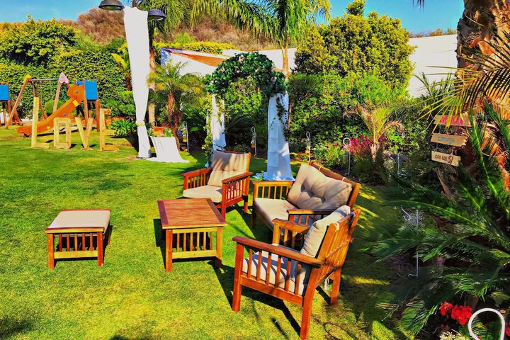 Children's play area - outdoor
