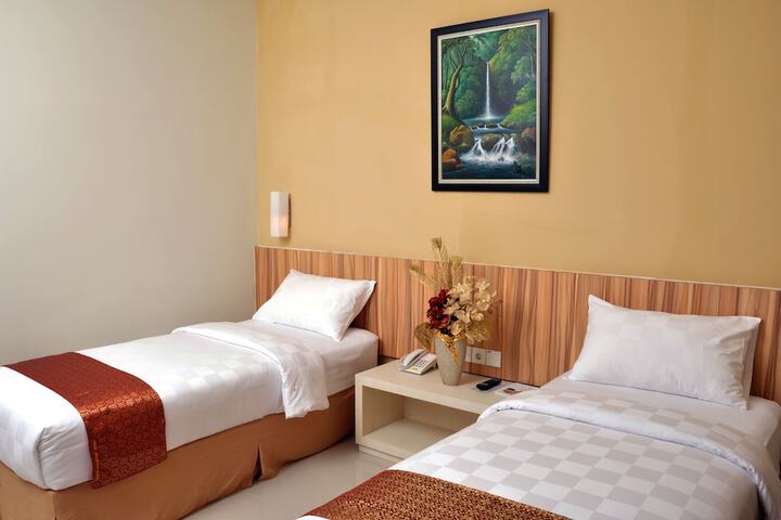 Room 15 of 41