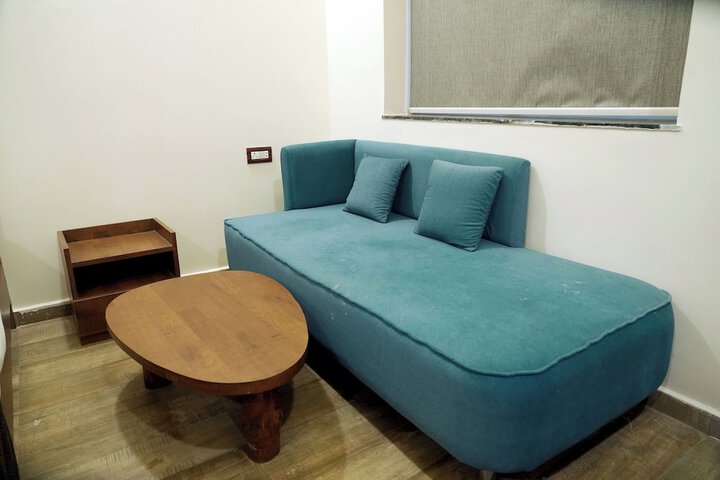 Room 10 of 41