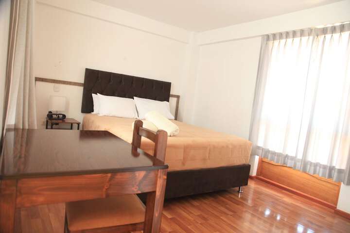 Room 10 of 15